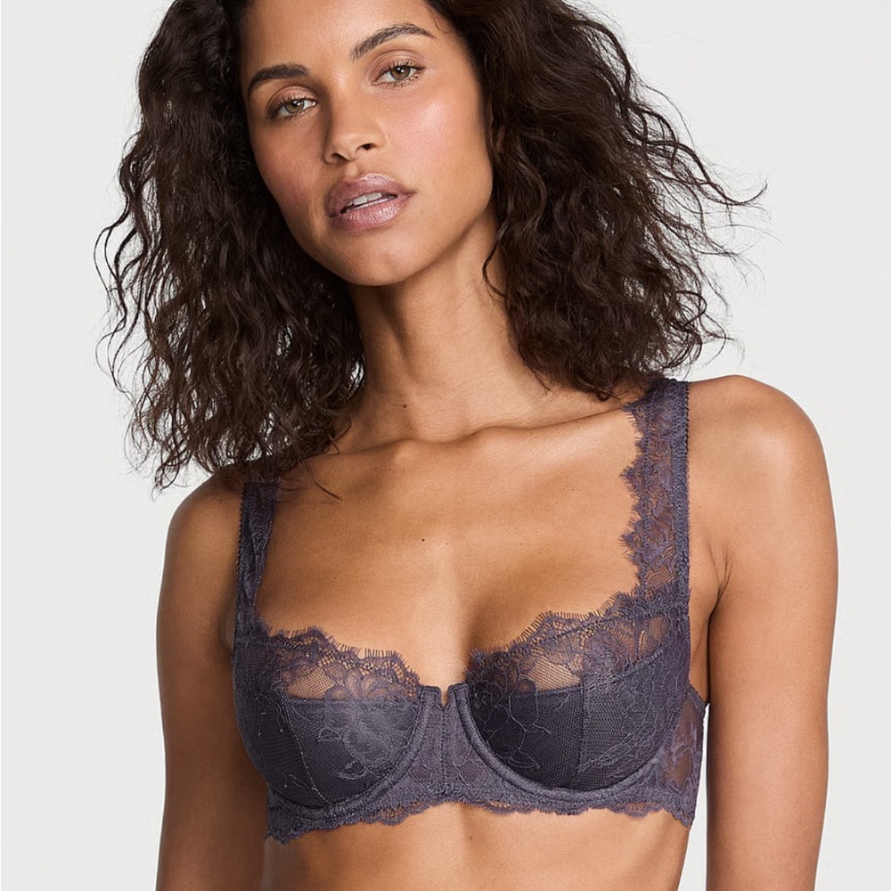 NWT Victoria's Secret Rose Lace Uplift Balconette Bra in Tornado
